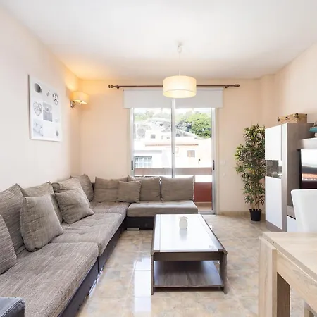 Live Obispo Perez Caceres Apartment