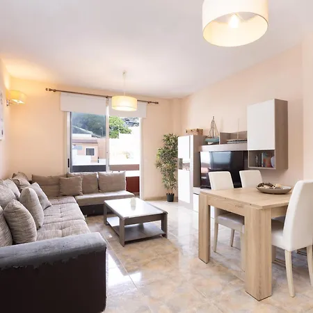 Live Obispo Perez Caceres Apartment